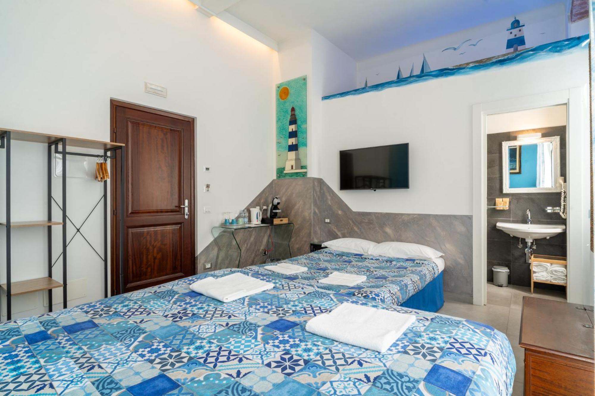 Teresa Rooms & Suites ลาสเปเซีย ภายนอก รูปภาพ