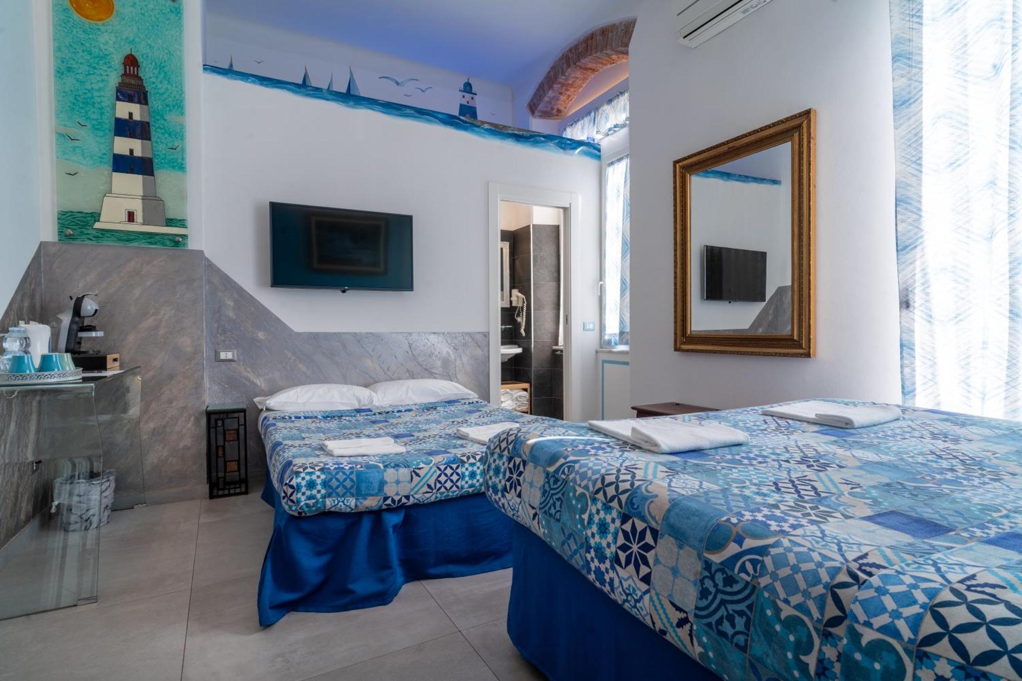 Teresa Rooms & Suites ลาสเปเซีย ภายนอก รูปภาพ